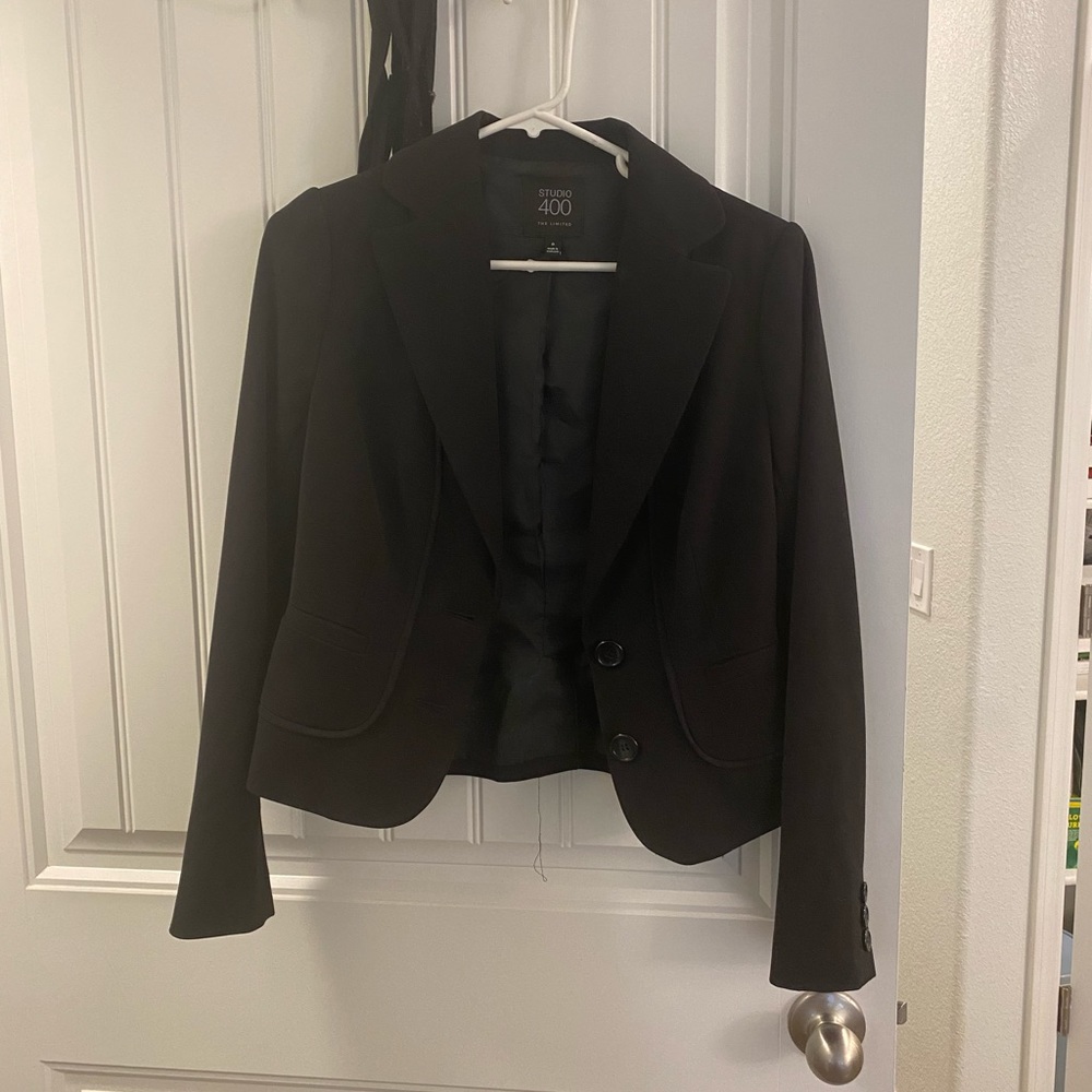 Studio 400 black blazer size 0